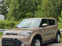 Gebraucht Kia Soul DREAM-TEAM Edition 128 PS (94 kW) 2015 Braun SUV