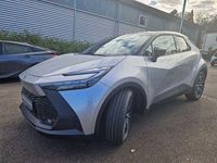 Gebraucht Toyota C-HR Team 140 PS (102 kW) 2024 Silver metallic / black SUV