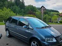 Gebraucht VW Sharan 140 PS (102 kW) 2026 Grau Van / Kleinbus