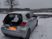 Gebraucht Toyota Aygo 69 PS (50 kW) 2008 Silber Kleinwagen