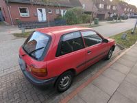 Gebraucht Toyota Starlet 75 PS (55 kW) 1994 Rot Kleinwagen