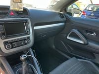 Usata VW Scirocco 122 CV (89 kW) 2011 Marrone Coupé