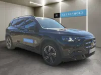 Gebraucht Mercedes GLB200 Night 163 PS (119 kW) 2026 Schwarz SUV