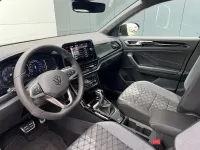 Neu VW T-Roc Style 150 PS (110 kW) 2025 Grenadillschwarz metallic SUV