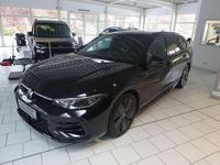 Neu VW Passat R-line 193 PS (141 kW) 2025 Grenadillschwarzmetallic Kombi
