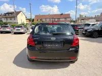 Usado Kia Ceed EX 122 CV (89 kW) 2008 Negro Utilitario
