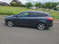 Gebraucht Ford Focus Titanium 150 PS (110 kW) 2011 Grau Kombi