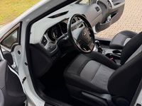 Gebraucht Kia Ceed DREAM-TEAM Edition 136 PS (100 kW) 2015 Weiß Kleinwagen