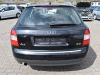 Używany Audi A4 131 KM (96 kW) 2002 Czarny Kombi