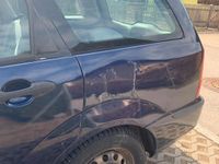 Gebraucht Ford Focus 100 PS (73 kW) 2002 Blau Kombi