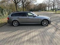 Gebraucht BMW 330 M Performance 272 PS (200 kW) 2009 Grau Kombi