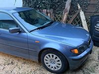 Gebraucht BMW 320 170 PS (125 kW) 2002 Blau Limousine