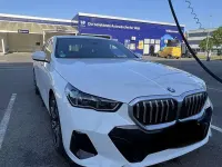 Gebraucht BMW 520 M Sport 197 PS (144 kW) 2024 Limousine