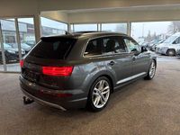 Gebraucht Audi Q7 S-Line 272 PS (200 kW) 2016 Grau SUV