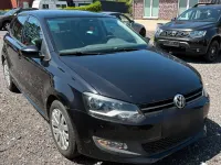 Gebraucht VW Polo Team 69 PS (50 kW) 2011 Schwarz Kleinwagen