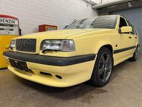 Gebraucht Volvo 850 241 PS (177 kW) 1995 Marsgelb Kombi