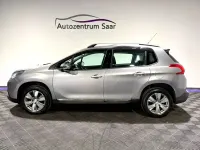 Gebraucht Peugeot 2008 Allure 120 PS (88 kW) 2015 Grau SUV