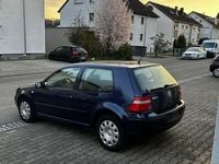 Gebraucht VW Golf IV 101 PS (74 kW) 2002 Blau Limousine