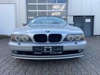 Second-hand BMW 525 192 CP (141 kW) 2000 Argintiu Berlinǎ