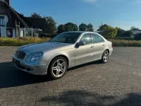 Gebraucht Mercedes E240 AMG 177 PS (130 kW) 2002 Silber Limousine