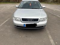 Second-hand Audi A4 125 CP (91 kW) 2000 Argintiu Berlinǎ