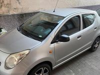 Gebraucht Suzuki Alto 68 PS (50 kW) 2013 Silber Kleinwagen