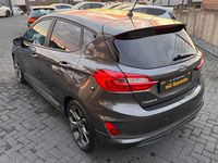 Gebraucht Ford Fiesta ST-Line 101 PS (74 kW) 2018 Grau Kleinwagen