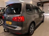 Second-hand VW Touran Highline 105 CP (77 kW) 2013 Gri Monovolum