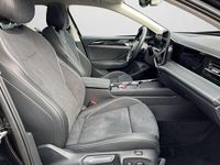 Gebraucht VW Passat Elegance 150 PS (110 kW) 2025 Grenadillschwarz metallic (metallic) Kombi