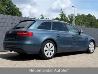 Gebraucht Audi A4 Attraction 190 PS (139 kW) 2015 Blau Limousine