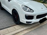 Gebraucht Porsche Cayenne Turbo 519 PS (381 kW) 2015 Weiß SUV