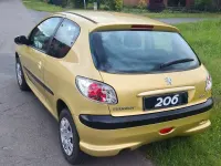 Gebraucht Peugeot 206 Filou 75 PS (55 kW) 2005 Gold Limousine