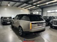 Gebraucht Land Rover Range Rover 400 PS (294 kW) 2023 Braun SUV