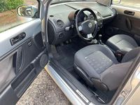 Gebraucht VW New Beetle 101 PS (74 kW) 2005 Silber Kleinwagen