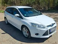 Używany Ford Focus SYNC Edition 101 KM (74 kW) 2014 Biały Kombi