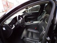 Gebraucht Volvo V60 Inscription 341 PS (250 kW) 2020 Schwarz Kombi