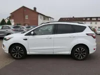 Gebraucht Ford Kuga ST-Line 150 PS (110 kW) 2017 Frostweiß SUV