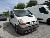 Gebraucht Renault Trafic 101 PS (74 kW) 2004 Weiß Van / Kleinbus