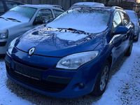 Gebraucht Renault Mégane GrandTour Expression 90 PS (66 kW) 2011 Blau Kombi