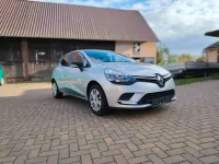 Gebraucht Renault Clio 75 PS (55 kW) 2017 Silber Kleinwagen