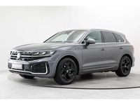 Gebraucht VW Touareg R-line 231 PS (169 kW) 2024 Siliziumgrau metallic SUV