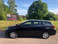 Gebraucht Toyota Auris Design 116 PS (85 kW) 2015 Schwarz Kombi