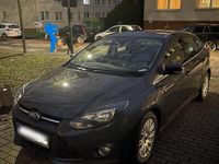 Gebraucht Ford Focus 116 PS (85 kW) 2011 Grau Limousine