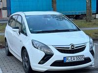 Gebraucht Opel Zafira 150 PS (110 kW) 2012 Weiß Van / Kleinbus