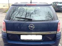 Gebraucht Opel Astra Selection 90 PS (66 kW) 2010 Blau Kombi