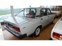 Second-hand Lada 2107 75 CP (55 kW) 1990 Gri Berlinǎ