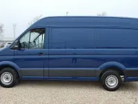 Gebraucht VW Crafter 140 PS (102 kW) 2018 Deep ocean blue Van