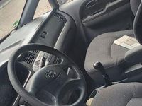 Gebraucht Hyundai Trajet GLS 136 PS (100 kW) 2004 Silber Van / Kleinbus