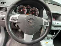 Gebraucht Opel Astra 102 PS (75 kW) 2005 Schwarz Kombi