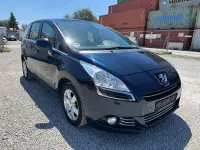 Gebraucht Peugeot 5008 Premium 120 PS (88 kW) 2011 Blau Van / Kleinbus